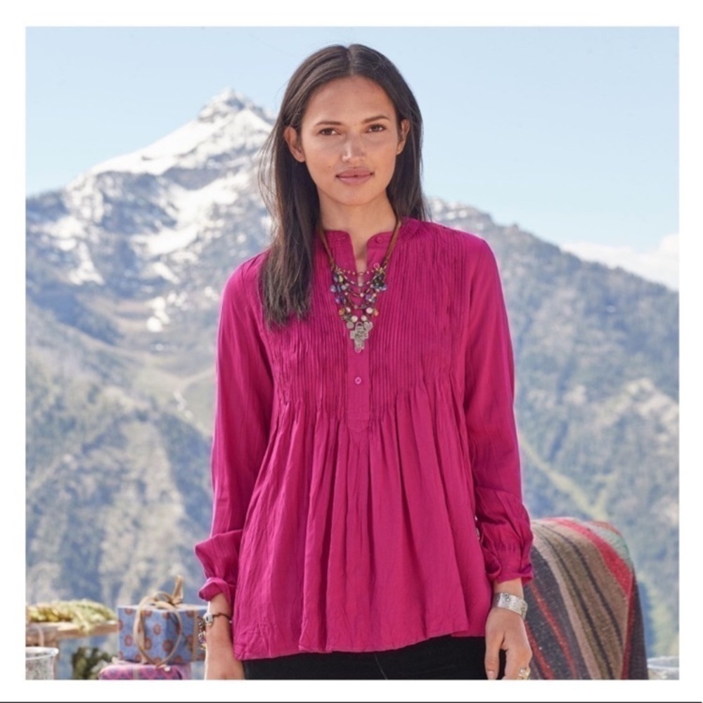 Sundance Pleated Mystic Falls Hi Low Blouse Quarter Button Front Top Size Small